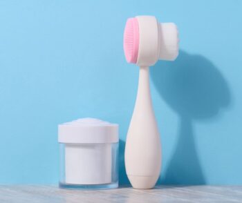 Brosse Nettoyante Visage SONIC – Rose : Le Nettoyage Efficace à Portée de Main